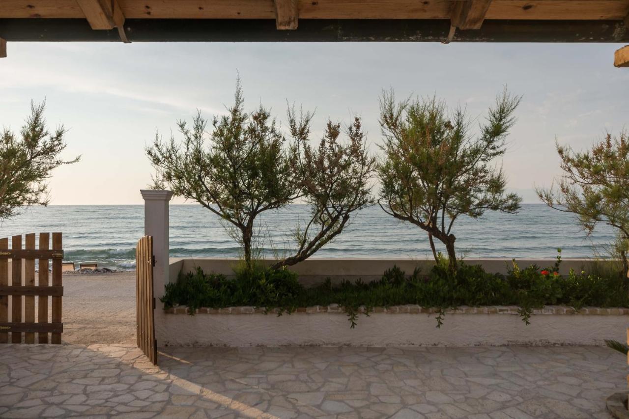 Tamaris Beach House Akharávi Eksteriør bilde